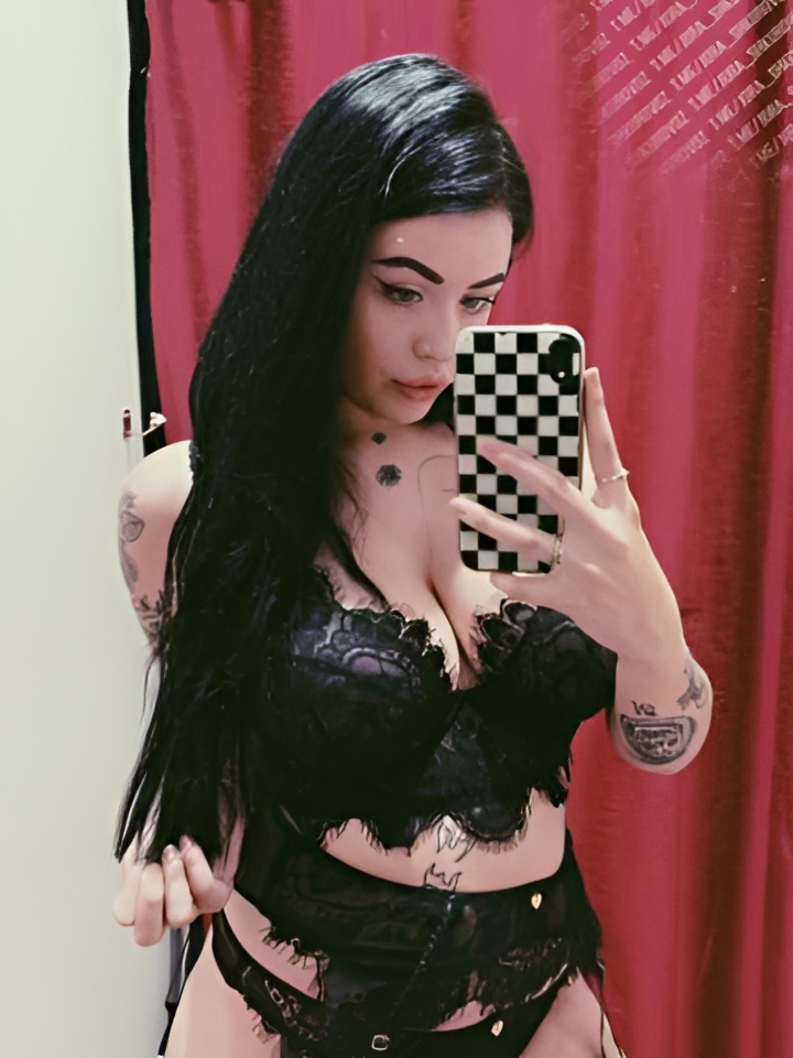 Альбина привлекальеная девушка из Старого оскола цена от 2000 руб