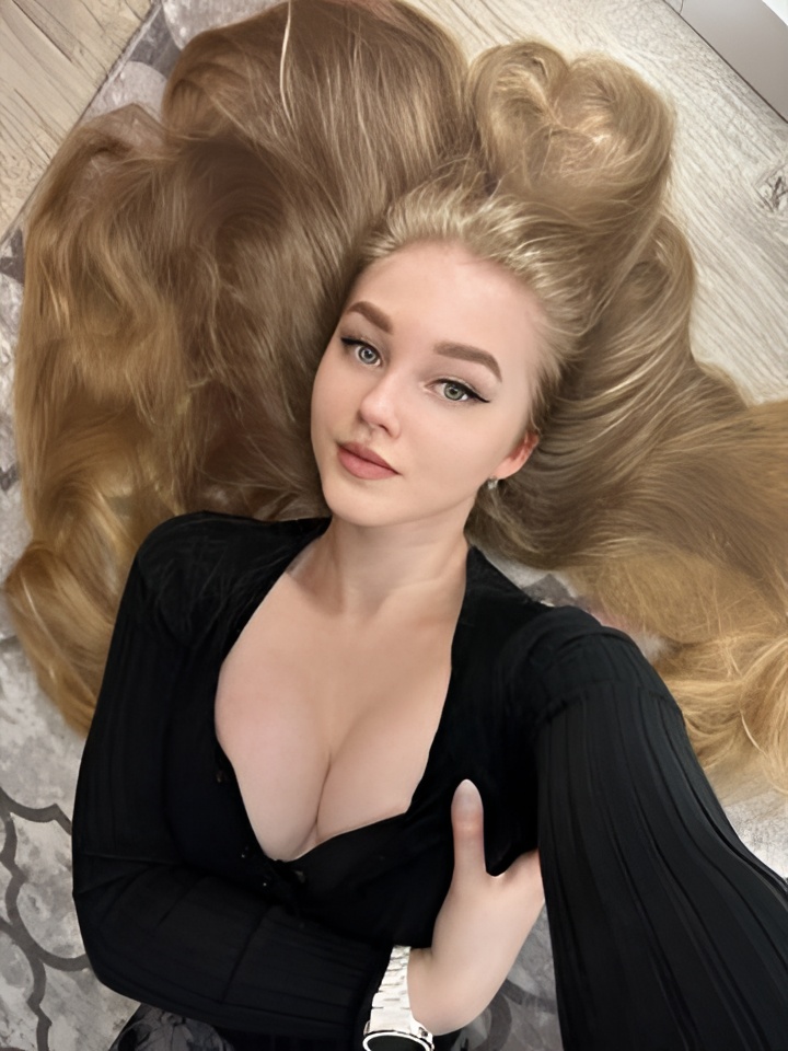 Индивидуалка Слава, доступна для личного знакомства от 2000 руб