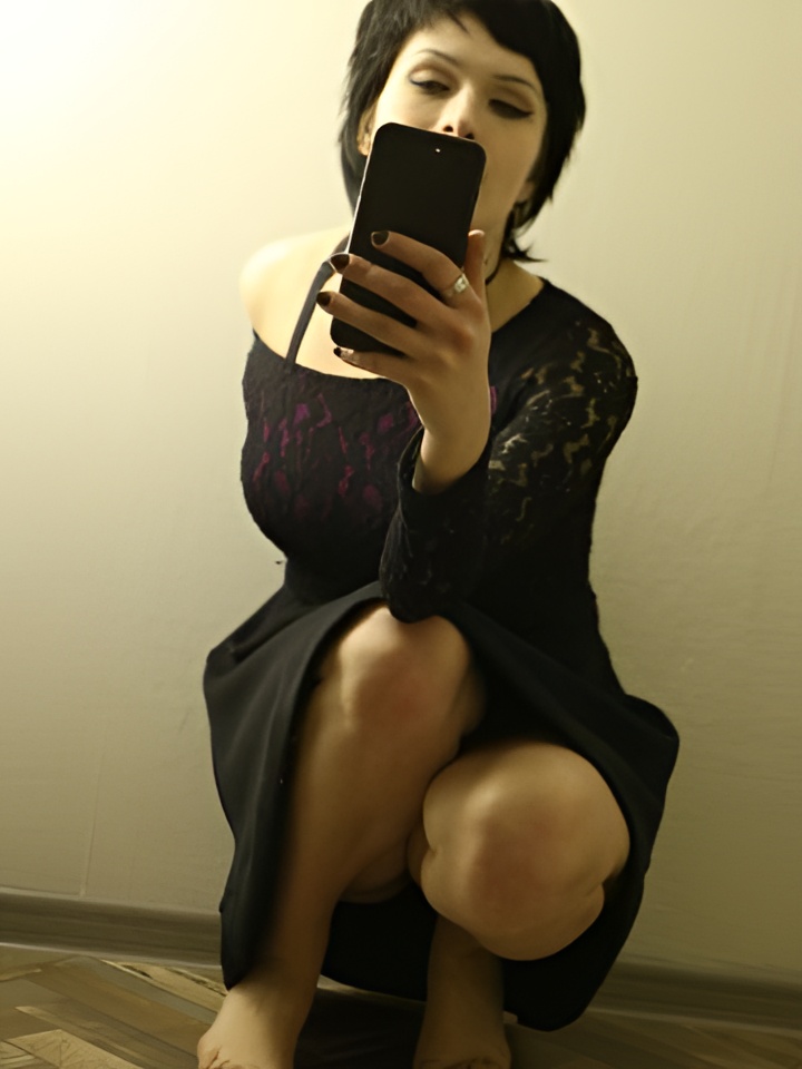 Виктория привлекальеная девушка из Старого оскола цена от 4000 руб