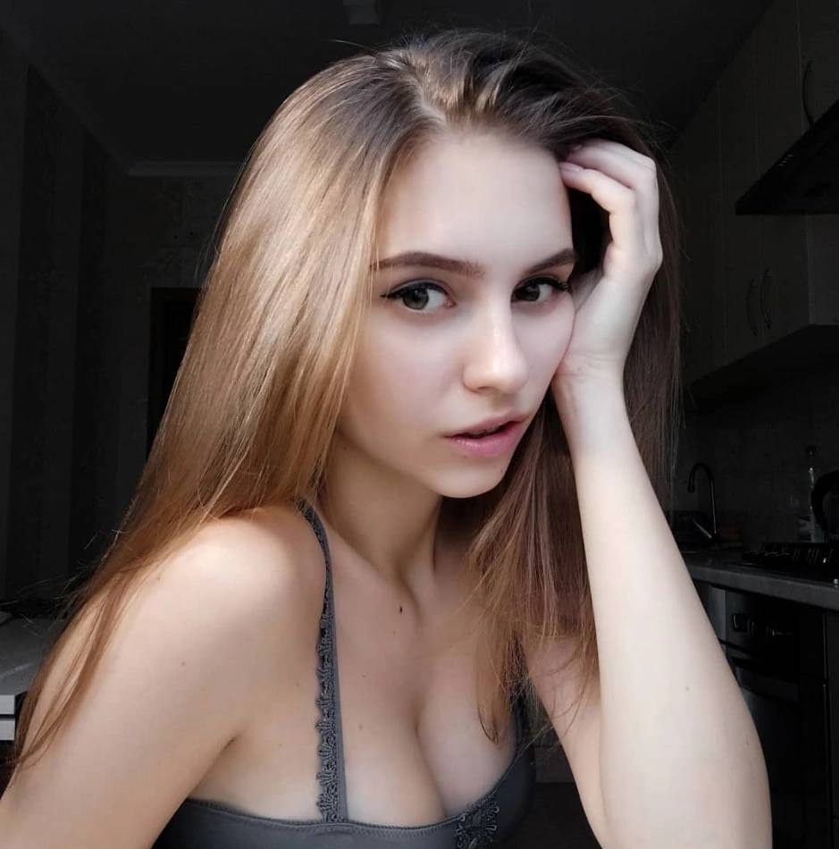 Елизавета привлекальеная девушка из Старого оскола цена от 3000 руб