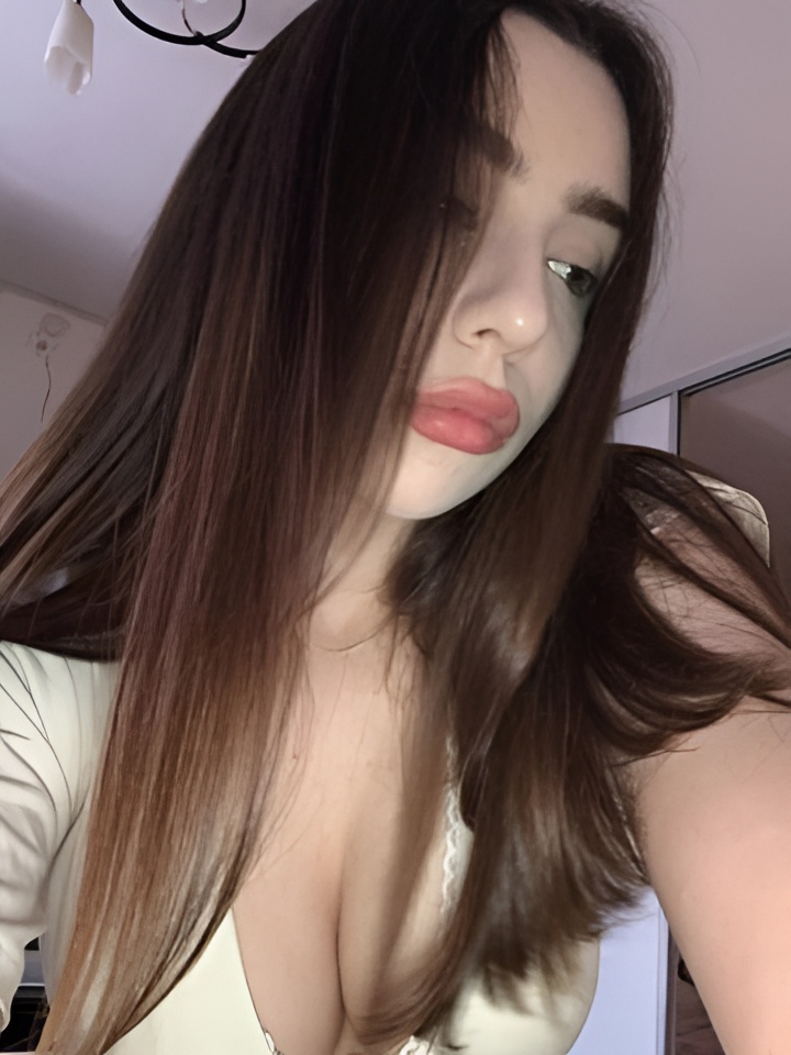 Индивидуалка Борислава, доступна для личного знакомства от 1500 руб