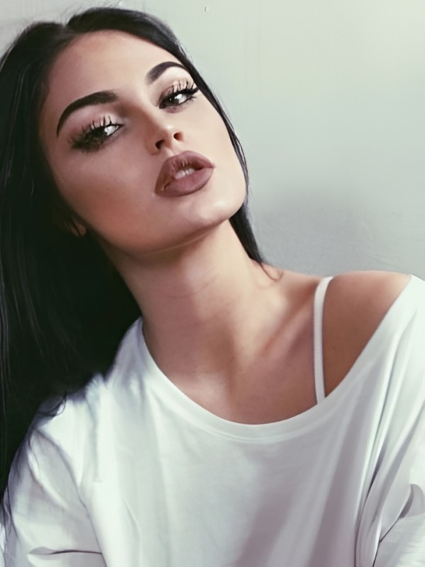 Моника привлекательная девушка из Старого оскола цена от 1500 руб