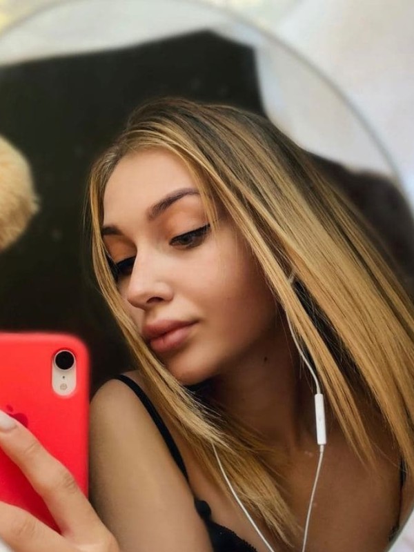 🎥 Эльвира привлекательная девушка из Старого оскола цена от 7000 руб